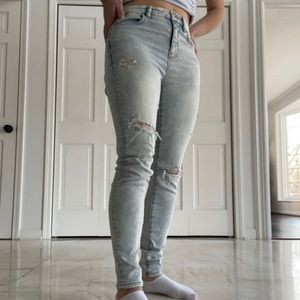 American Eagle skinny jean